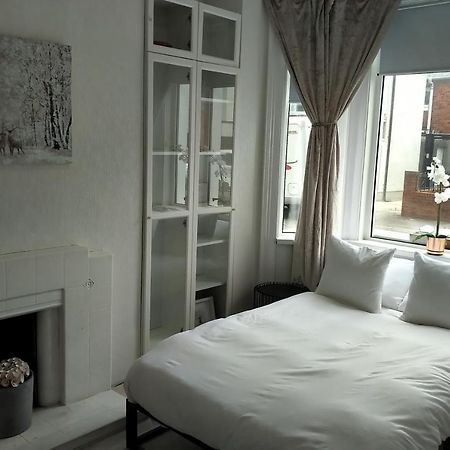 Aunty Katie'S House, Ni Tourist Board Certified With Free Continental Breakfast Apartamento Belfast Exterior foto