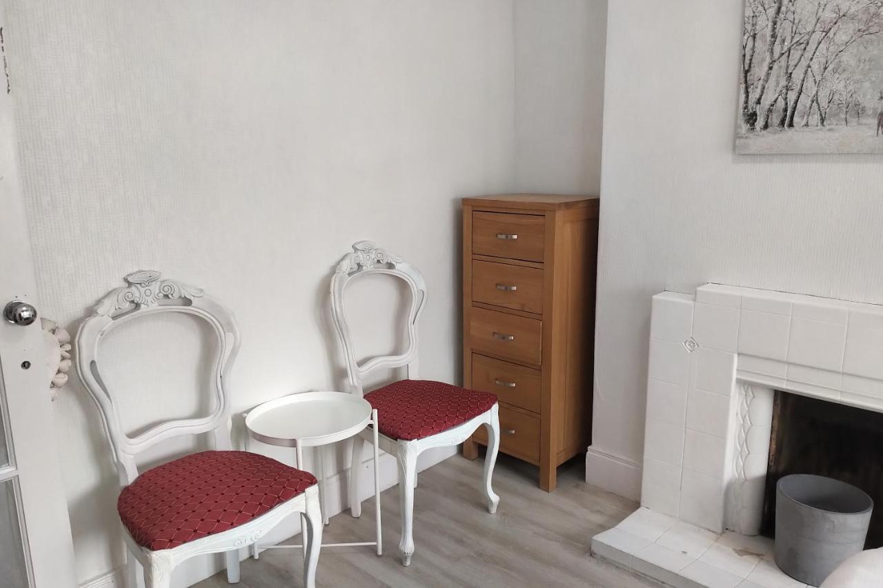 Aunty Katie'S House, Ni Tourist Board Certified With Free Continental Breakfast Apartamento Belfast Exterior foto